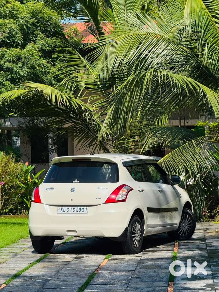 Maruti Suzuki Swift 2013 Diesel 155000 Km Driven