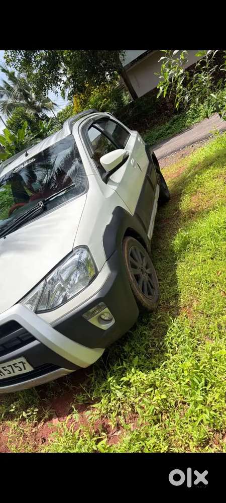Toyota Etios Cross 1.2 2014