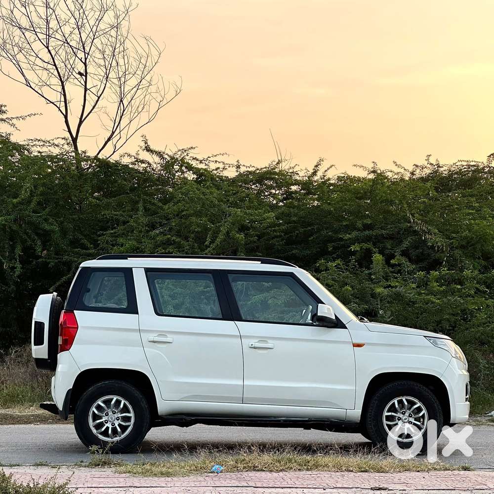 Mahindra Tuv 300 T8, 2016, Diesel