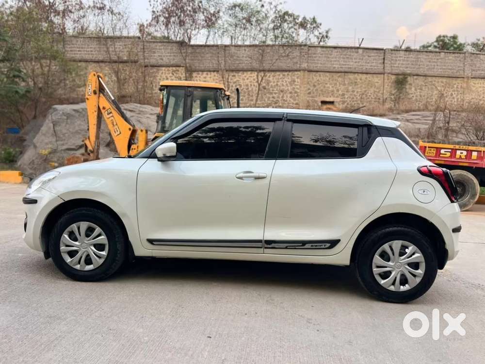 Maruti Suzuki Swift 2018 Vxi, 2021, Petrol