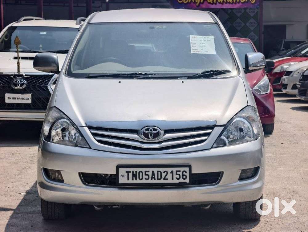 Toyota Innova 2.5 V 7 Str, 2010, Diesel