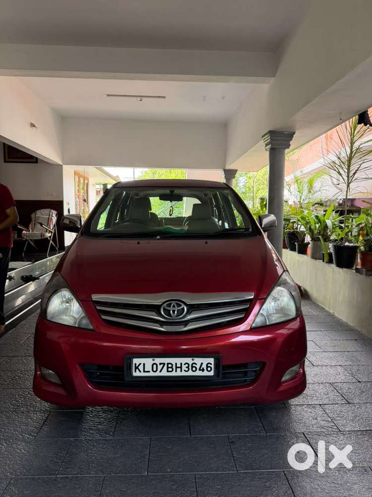 Toyota Innova 2.5 Vx 7 Seater Bs Iv, 2008, Diesel