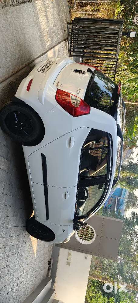 Hyundai I10 2011
New Test
New Battery
No Complaint
No Scrach