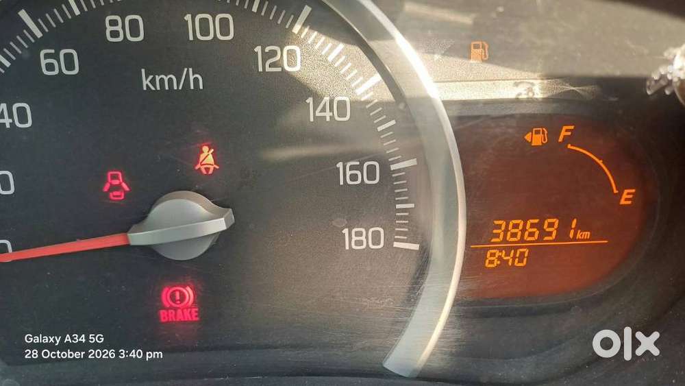 Maruti Suzuki Celerio Zxi Mt, 2017, Petrol