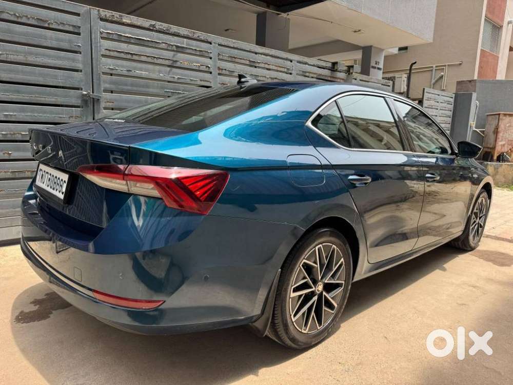 Skoda Octavia 2.0 L K Tsi At, 2022, Petrol