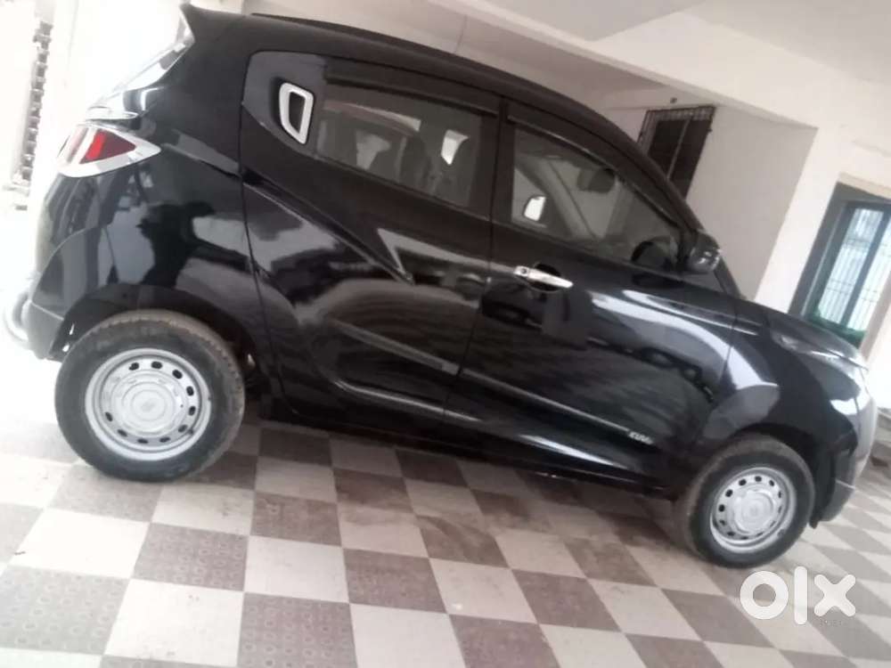 Kuv 100 K2 Model Petrol Available For Sale