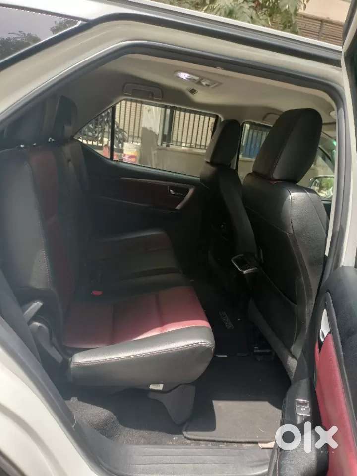Toyota Fortuner Legender, 2023, Diesel