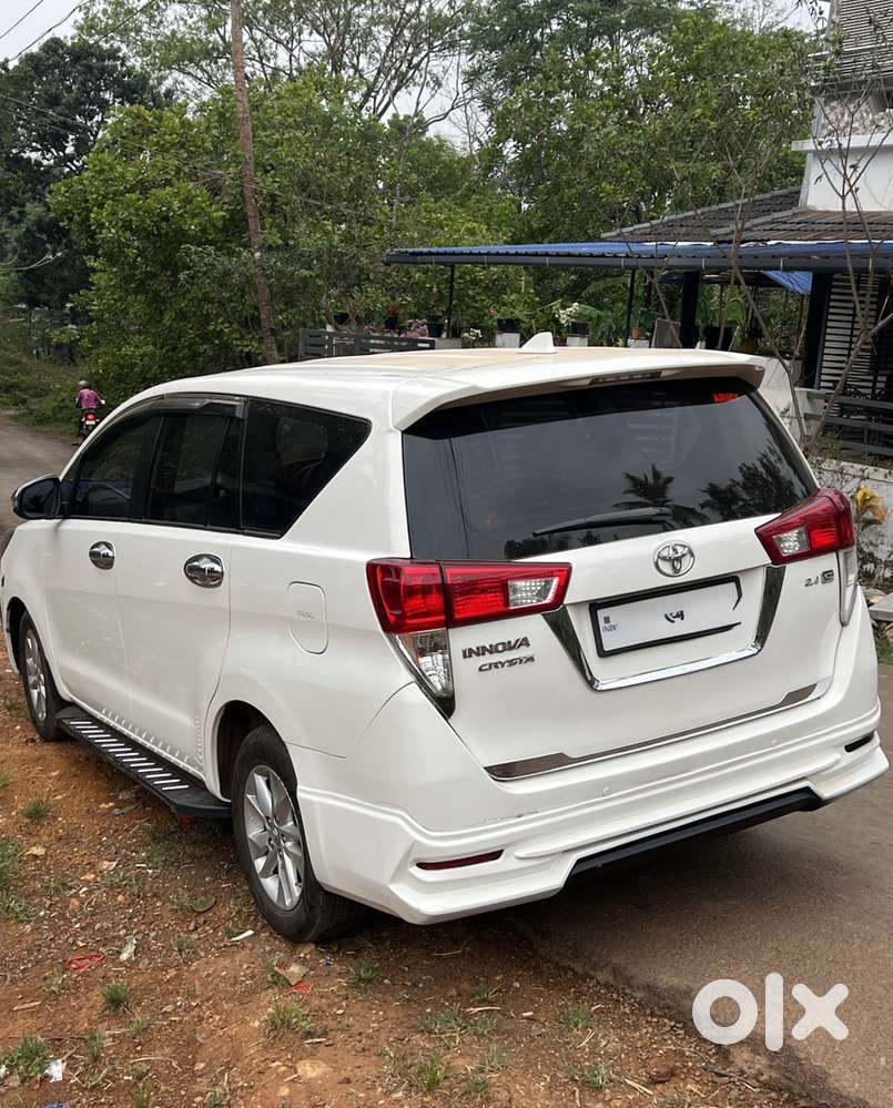 Toyota Innova Crysta Manual 2017