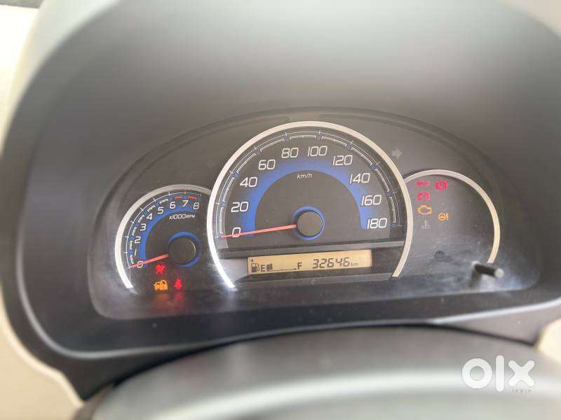 Maruti Suzuki Wagon R Stingray 1.0 Vxi Plus, 2017, Petrol