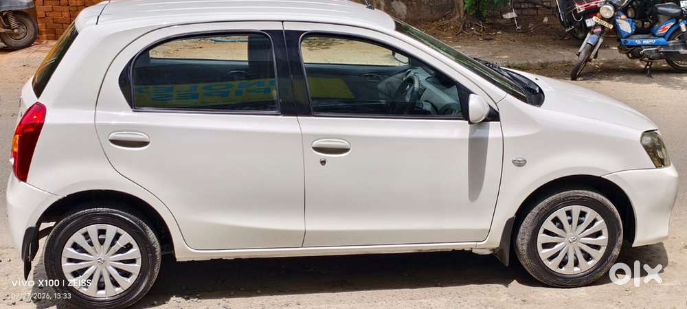 Toyota Etios Liva 2013
