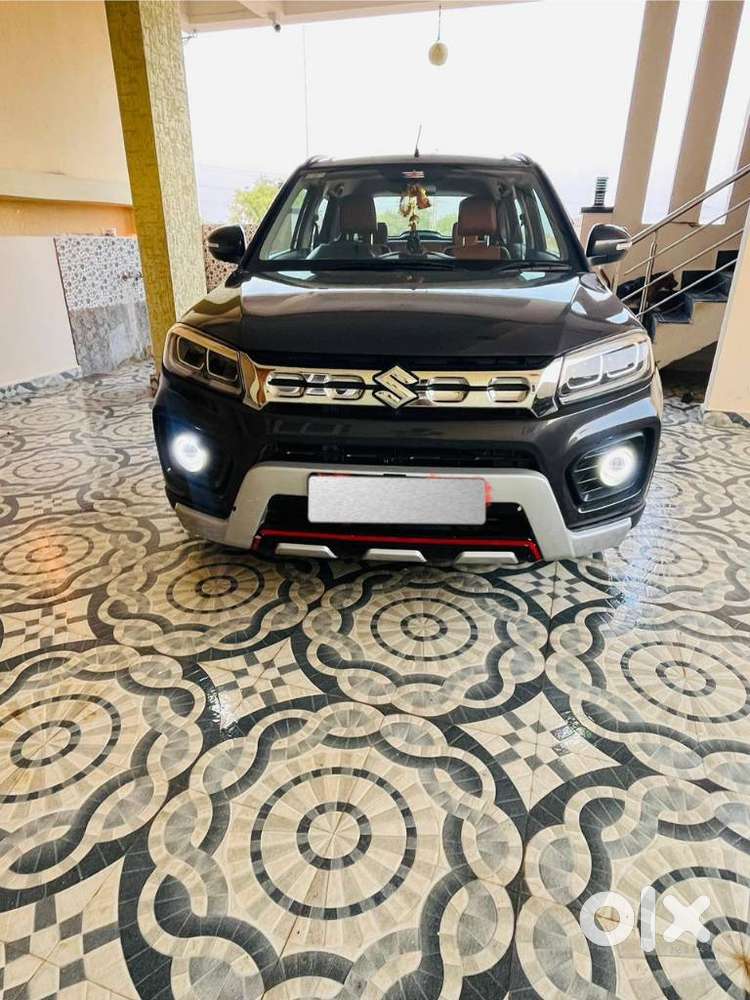 Maruti Suzuki Brezza 1.5 Vxi Smart Hybrid, 2022, Petrol