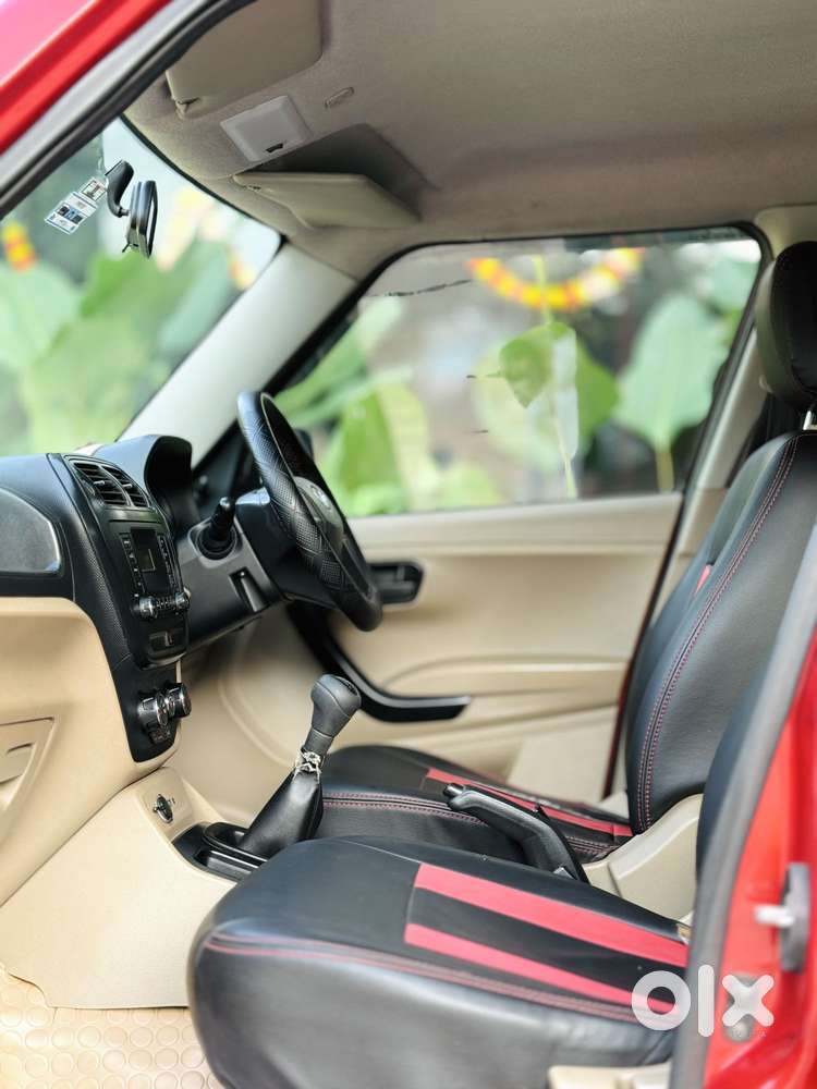 Mahindra Tuv 300 T6, 2016, Diesel