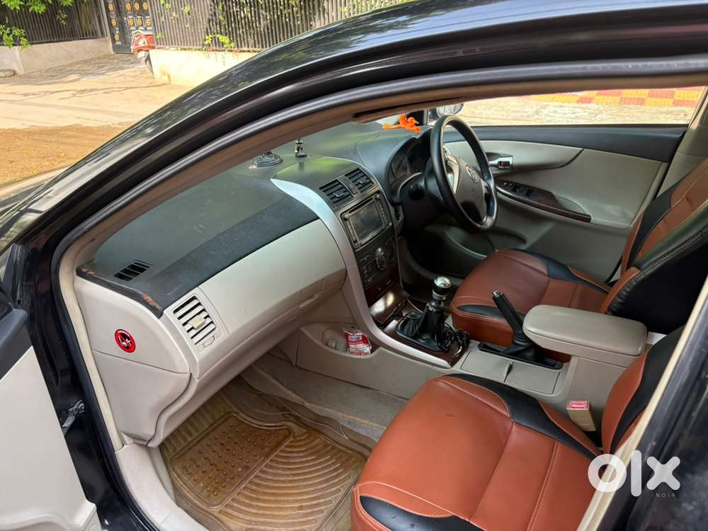 Toyota Corolla Altis 2011 Km Driven Car