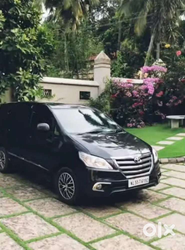 Toyota Innova 2008 Diesel 225000 Km Driven