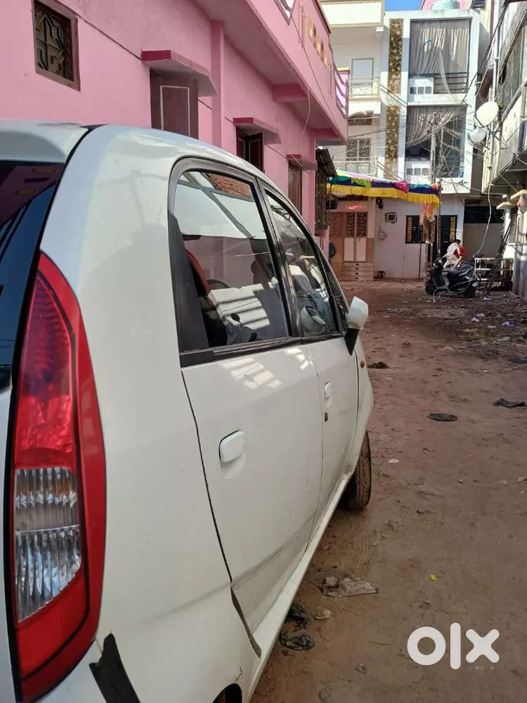 Tata Nano Genx 2016