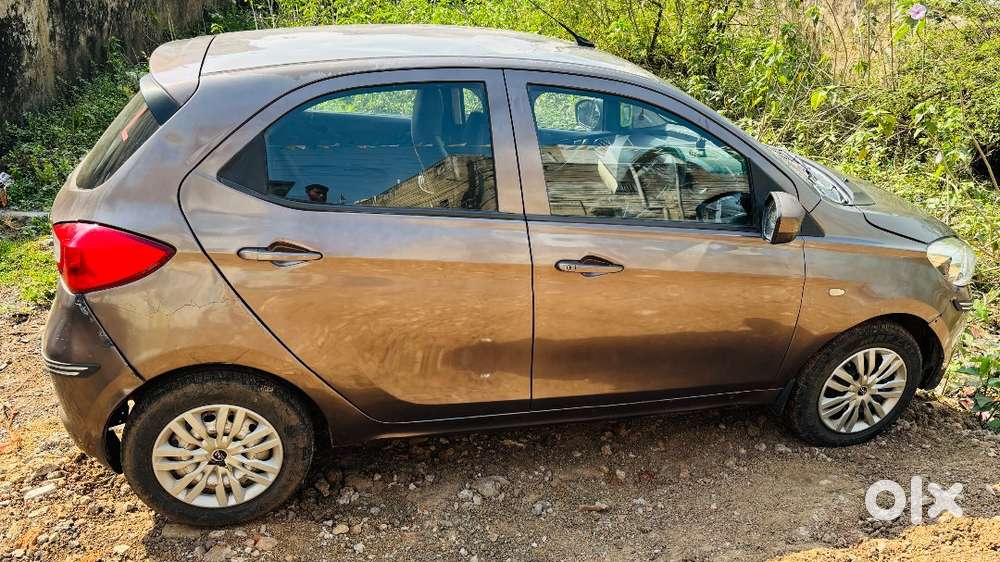 Tata Tiago 2017 Petrol