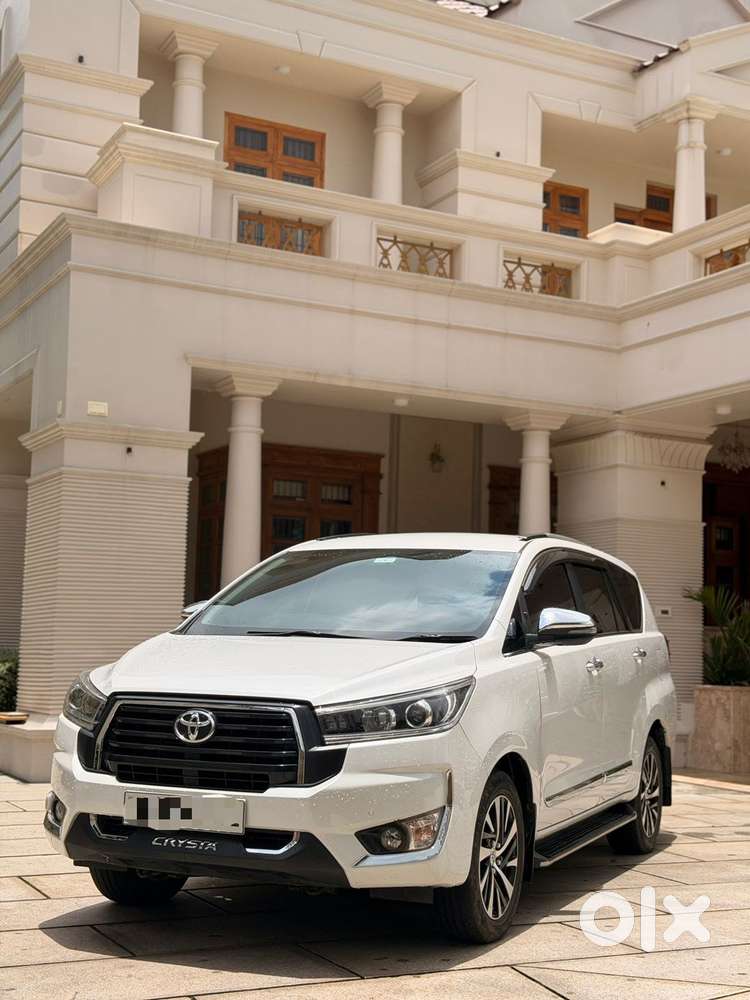 Toyota Innova Crysta 2.4 Z 7 Str, 2023