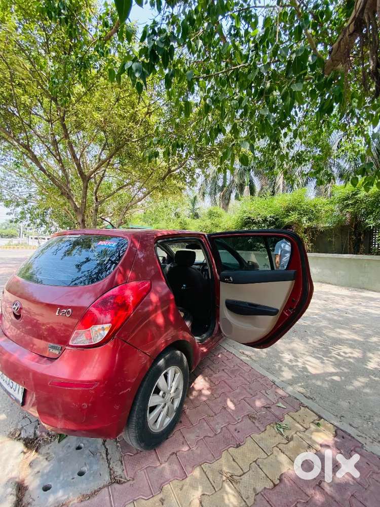 I20 Sportz (0)