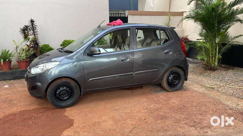 Hyundai I10 Sportz 2011