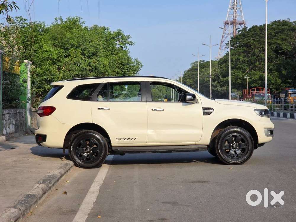 Ford Endeavour Titanium Plus 4x2 At, 2021, Diesel