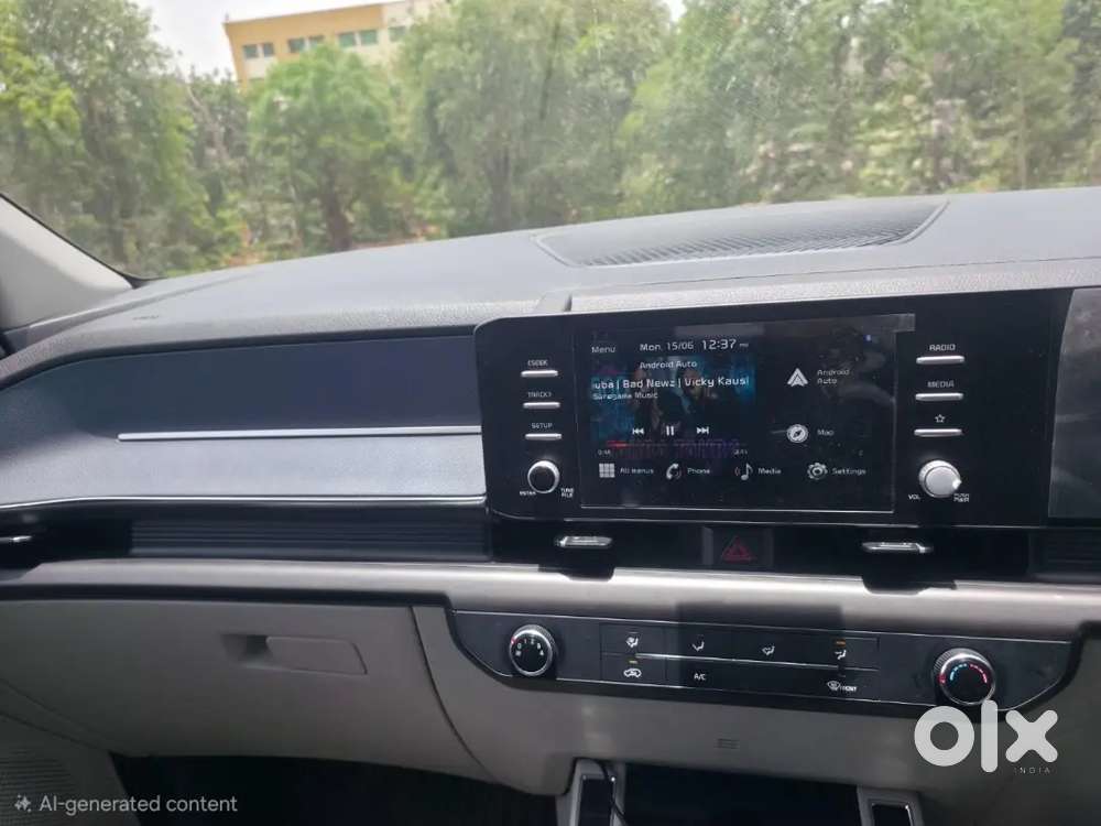 Kia Carens Clavis 2025 Petrol 4417 Km Driven
