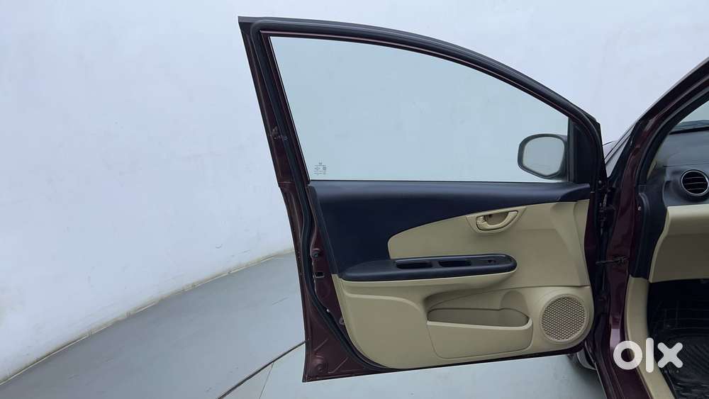 Honda Mobilio V I-vtec, 2015, Petrol