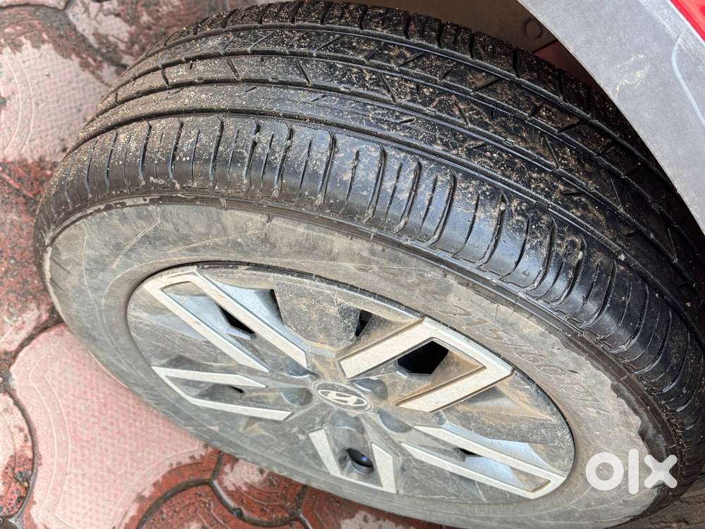 Hyundai Venue S Optional Turbo Dct – 2024  Only 3,570 Km  1st Owner