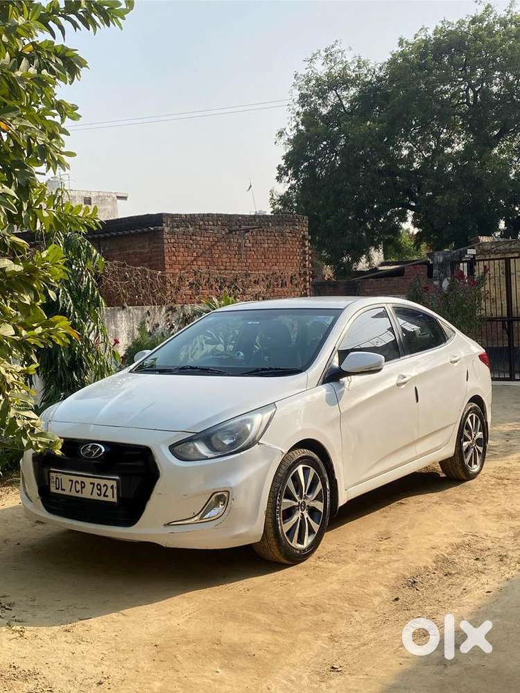 Hyundai Fluidic Verna 2014 Petrol Good Condition