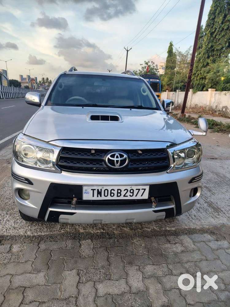 Toyota Fortuner 3.0 4x4 Manual, 2010, Diesel