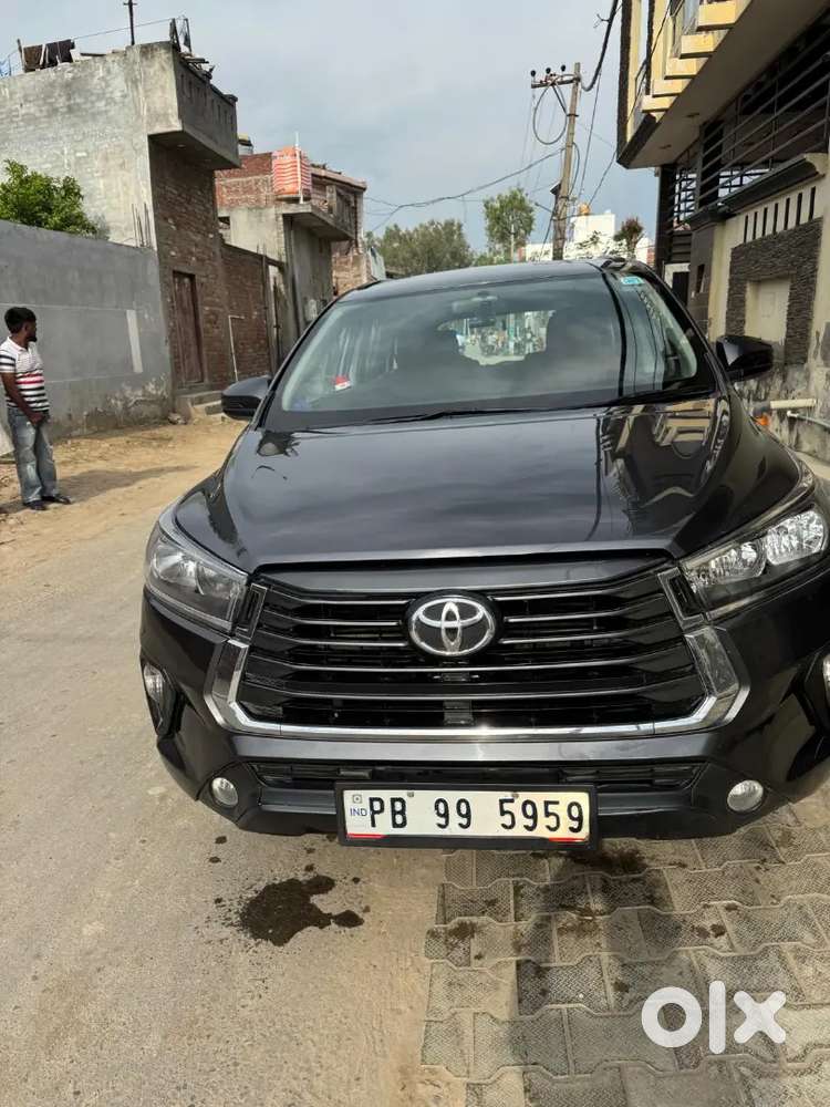Toyota Innova Crysta 2021
