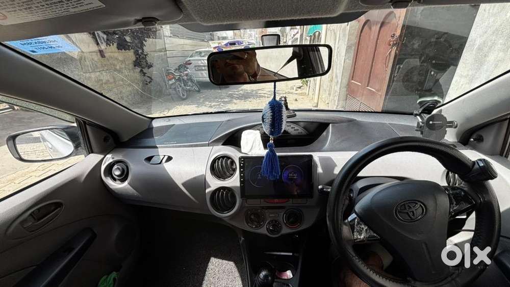 Toyota Car Manual 2011