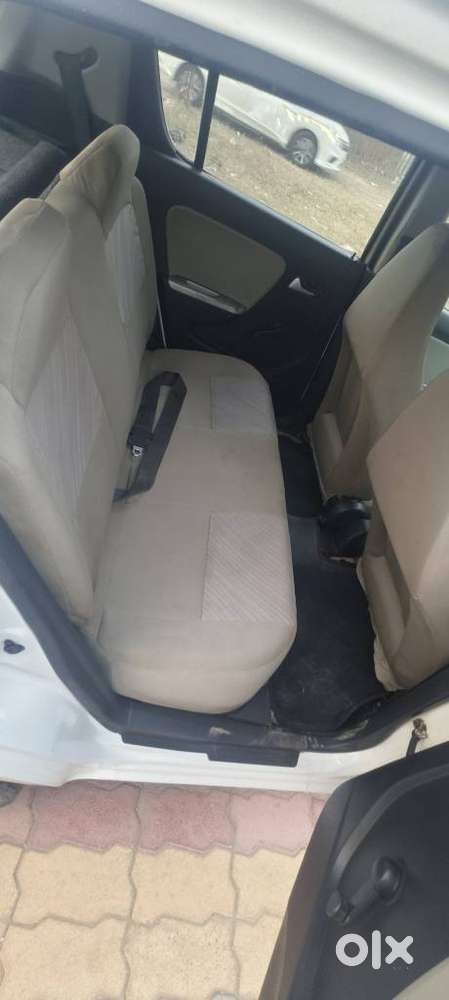 Maruti Suzuki Alto K10 1.0 Vxi, 2015, Petrol