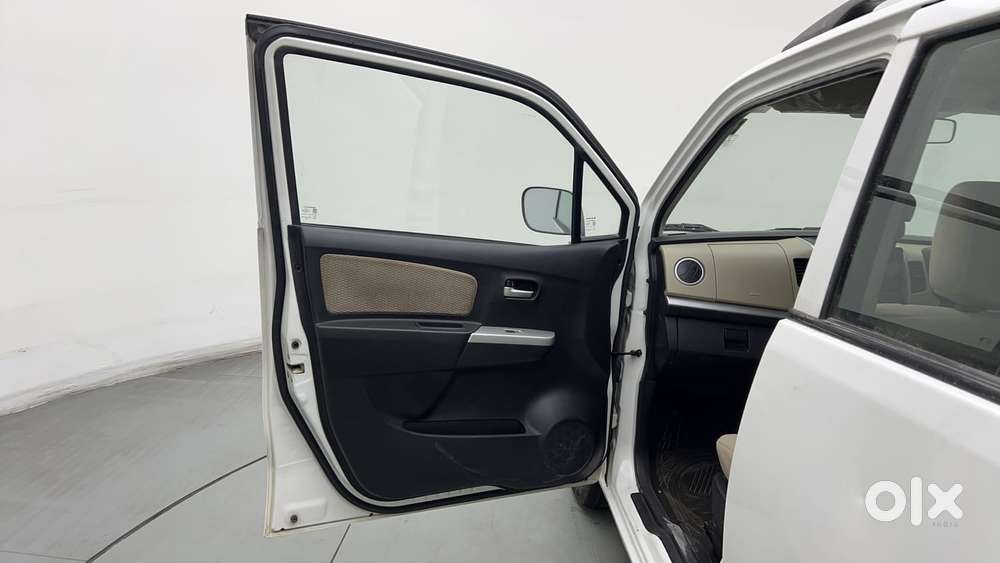 Maruti Suzuki Wagon R Lxi 1.0, 2017, Petrol