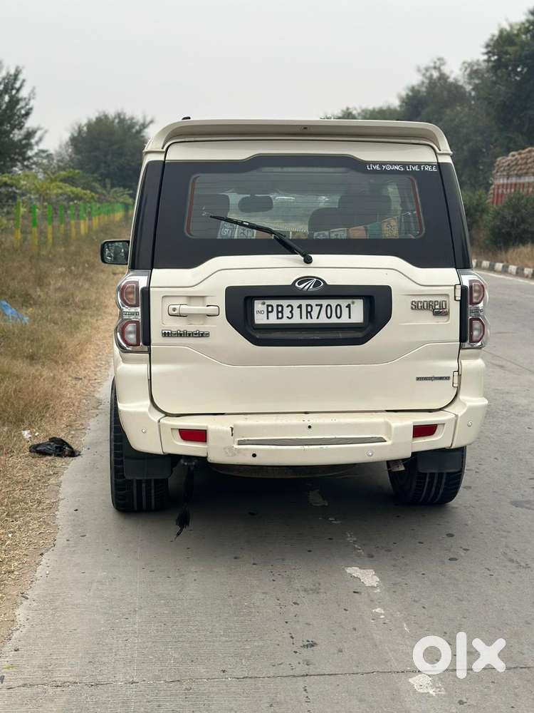 Mahindra Scorpio S6 Plus