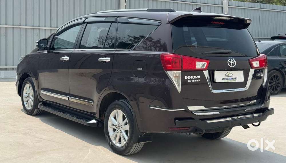 Toyota Innova Crysta