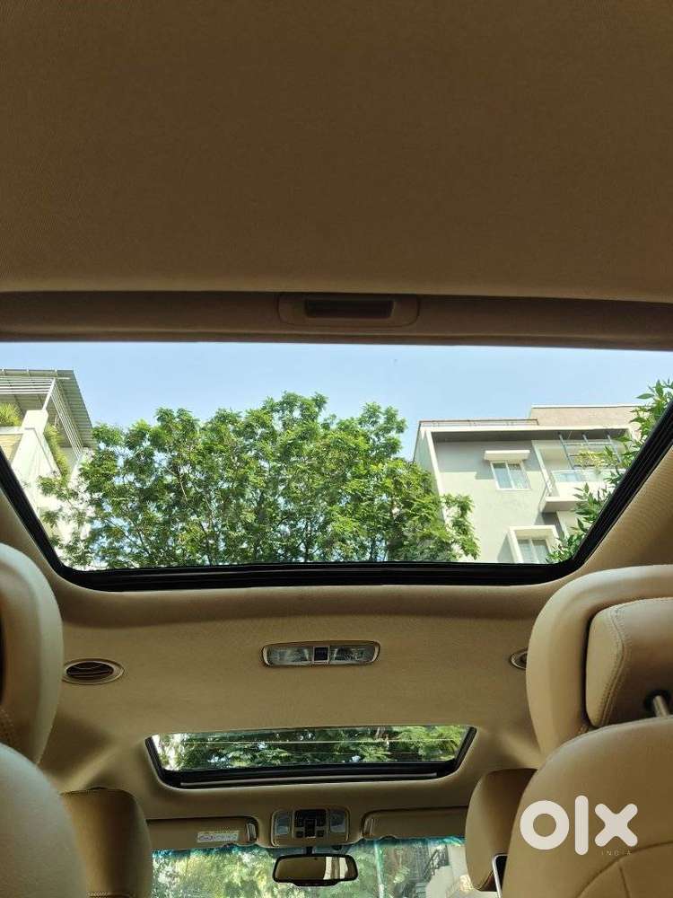 Kia Carnival Limousine Plus 7 Str, 2022, Diesel