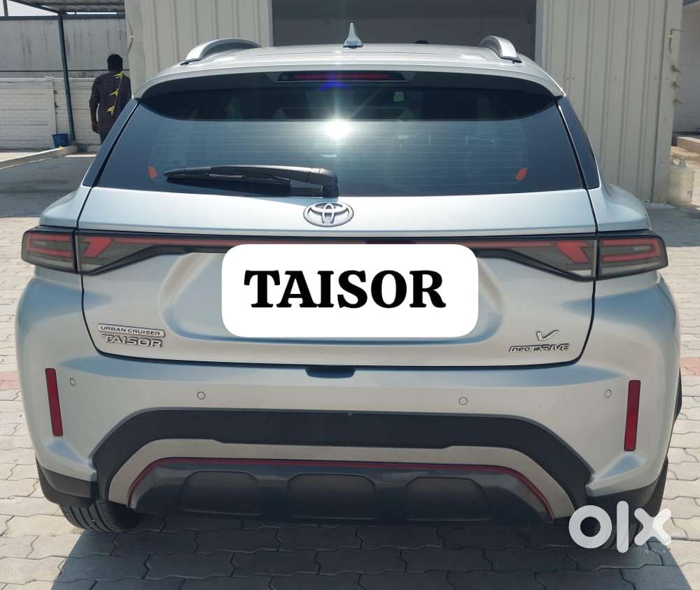 Toyota Urban Cruiser Taisor V 1.0 Petrol Mt, 2024, Petrol