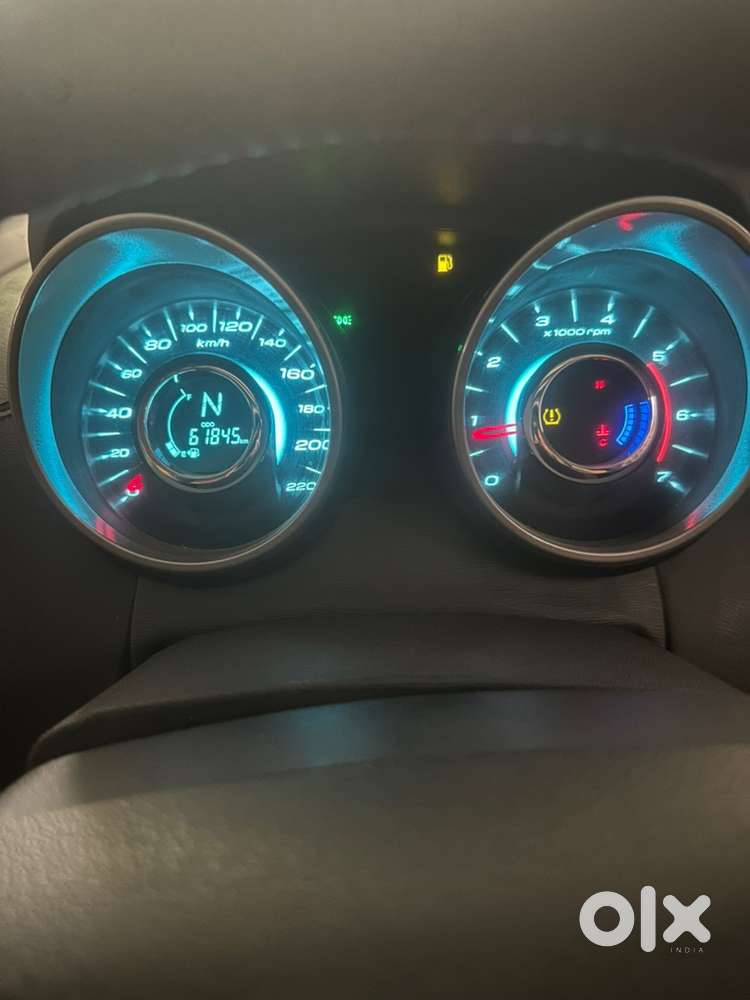 Mahindra Xuv500 Diesel 2021