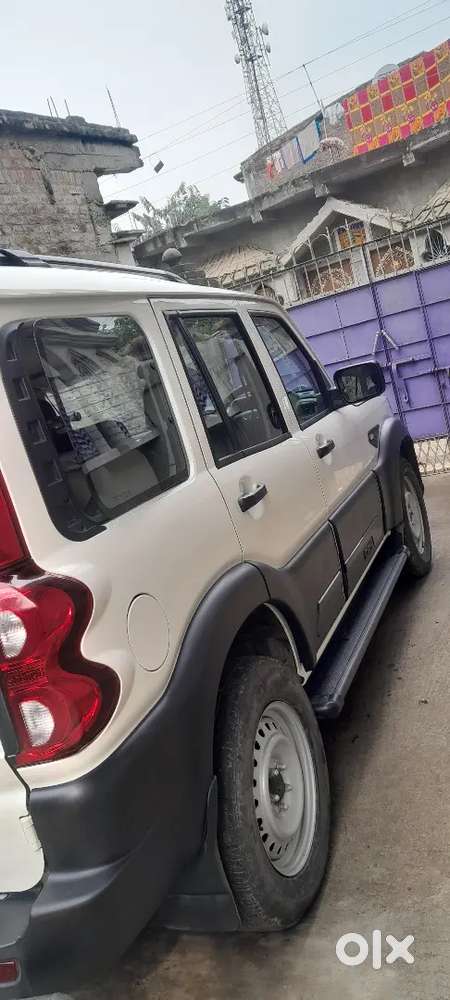 Mahindra Scorpio Classic S 2025