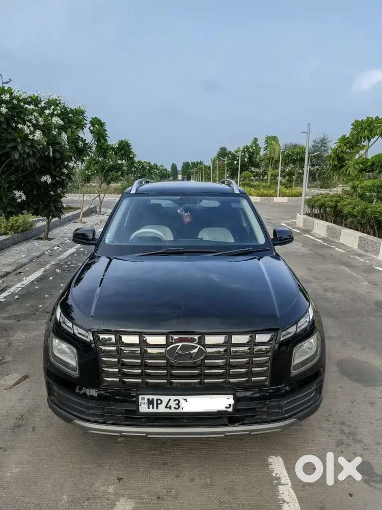 Hyundai Venue 1.5 Crdi Splus Showroom Condition