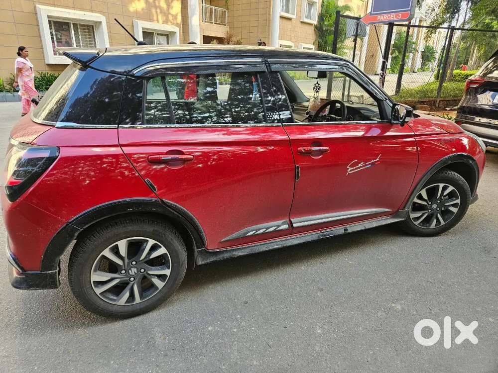 Maruti Suzuki Swift 2025 Petrol 10200 Km Driven