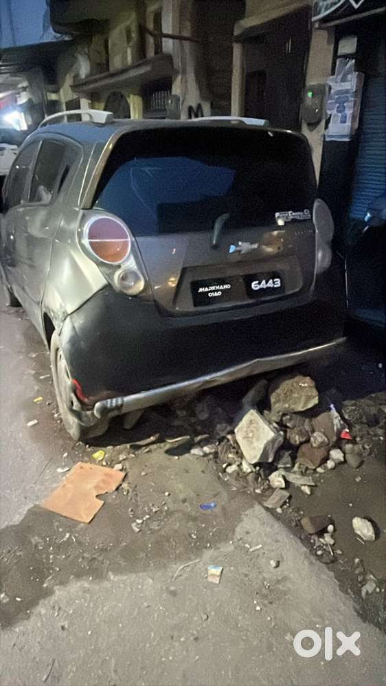 Chevrolet Beat Petrol 2014
