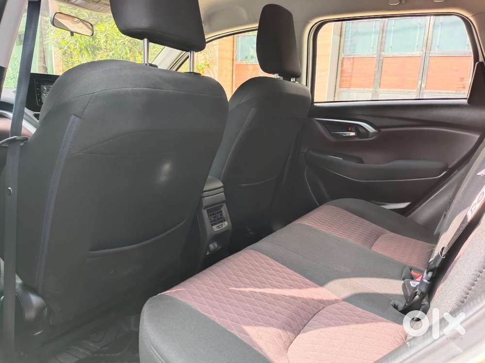 Maruti Suzuki Grand Vitara 1.5 Delta Smart Hybrid, 2025, Petrol