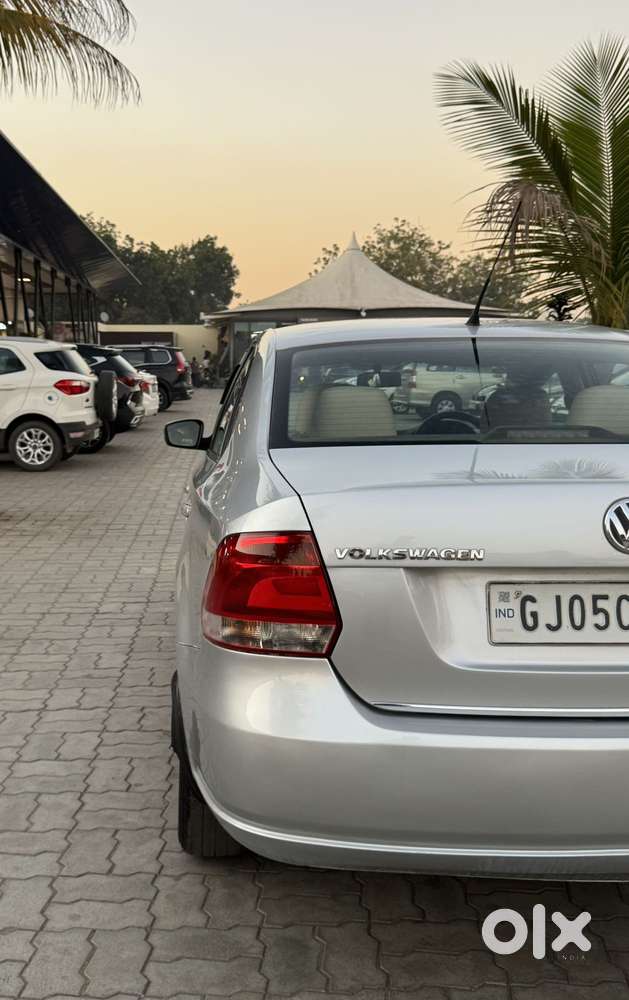 Volkswagen Vento 1.2 Tsi Highline Plus At, 2011, Petrol