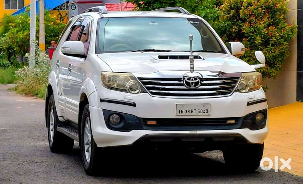 Toyota Fortuner 4x4 At, 2014, Diesel