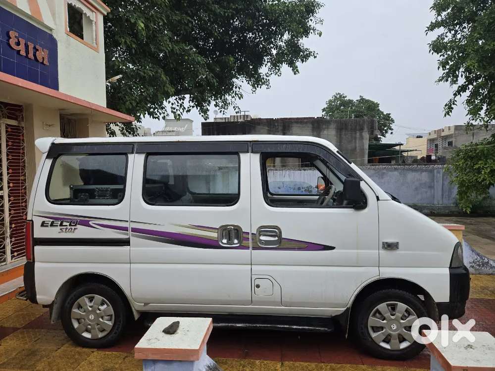 Maruti Suzuki Eeco 2016