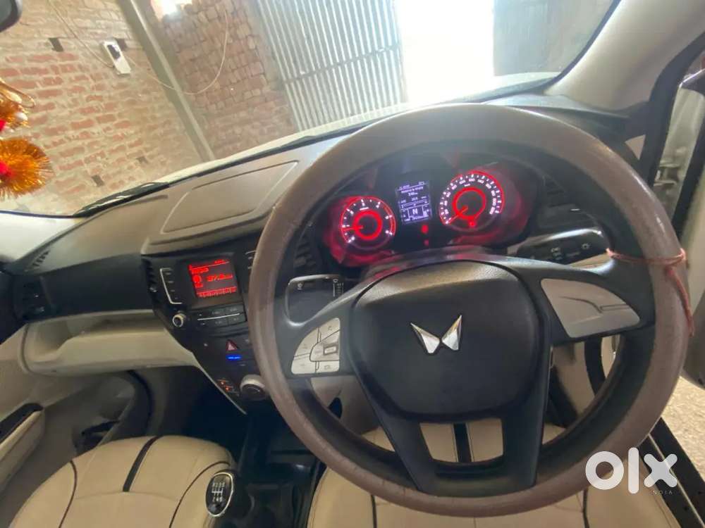 Mahindra Xuv300 2023 Diesel 36000 Km Driven