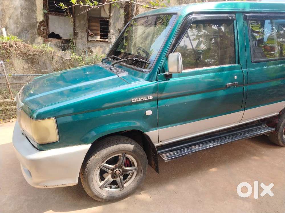 Toyota Qualis, Alloy Wheel, Green Colour, Power Steering