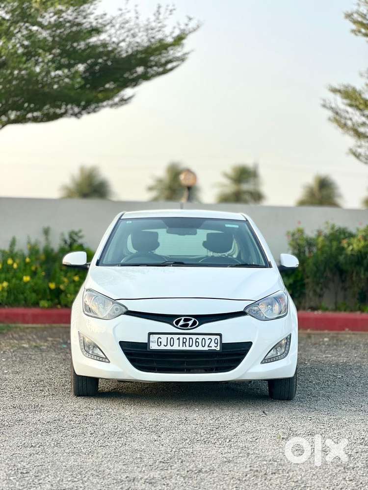 Hyundai I20 Sportz Option 1.4 Crdi, 2014, Diesel