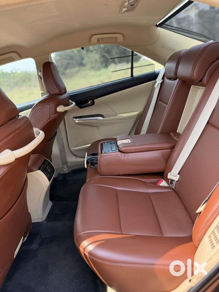 Toyota Camry 2.5 Hybrid, 2017, Petrol